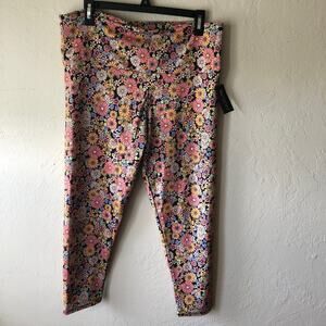 NWT Onzie Floral High Rise Leggings Size 1X